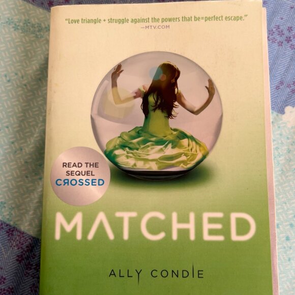 Matched by Ally Condie - Picture 1 of 2